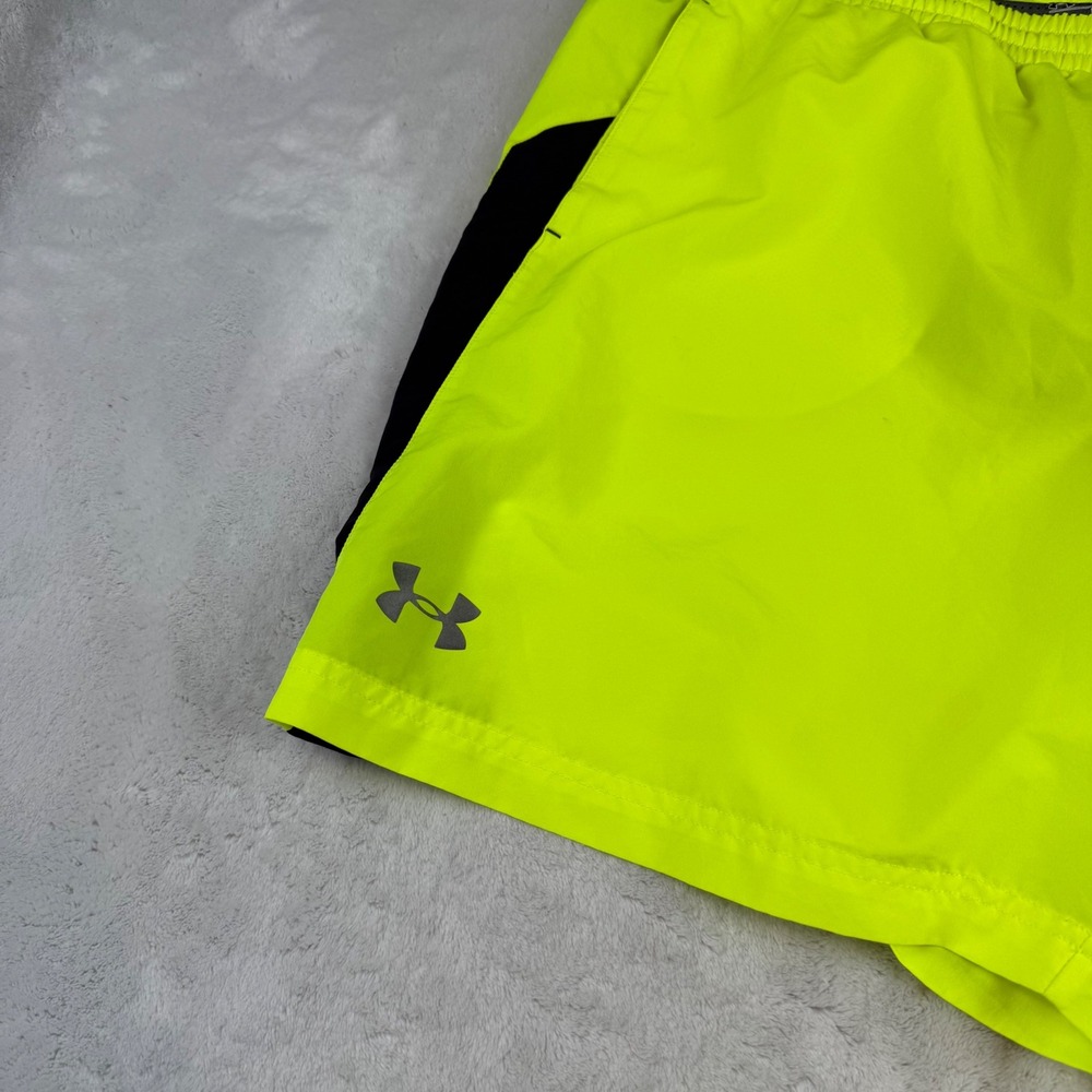 Under Armour HeatGear Mens Large Neon Yellow Black Athletic Shorts Running - Picture 2 of 5